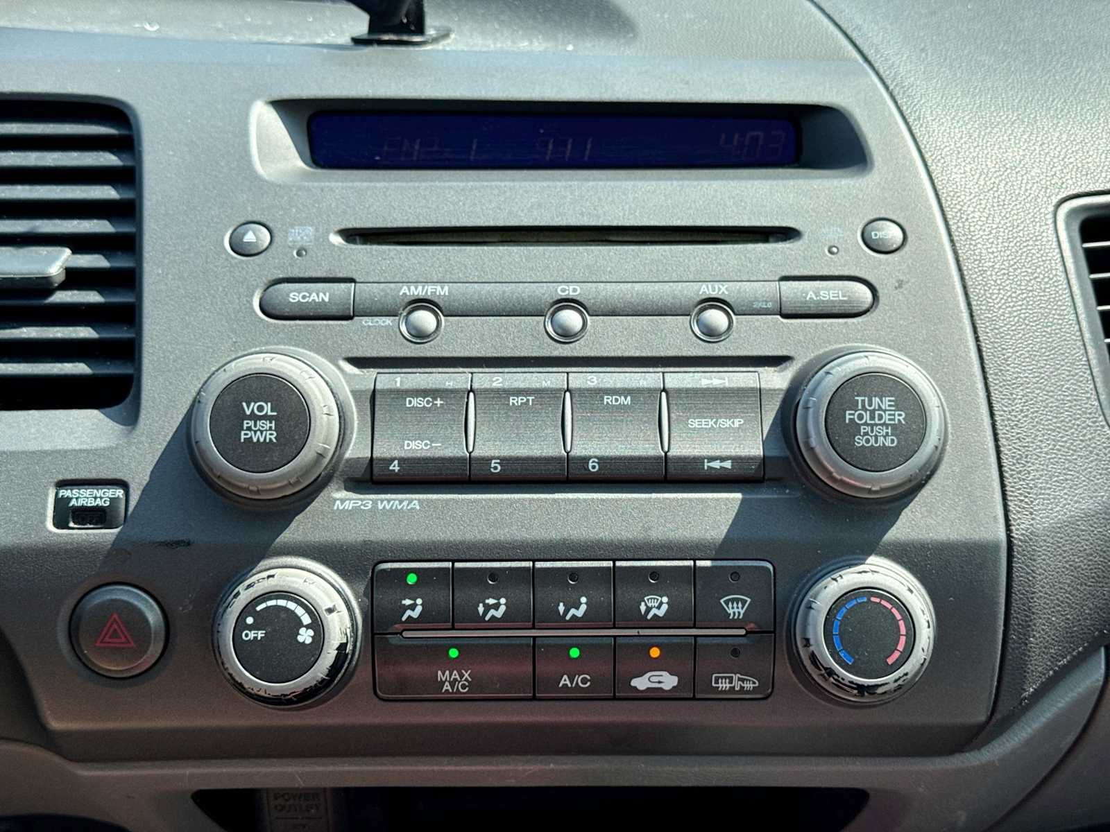 Used 2010 Honda Civic EX-L image 18