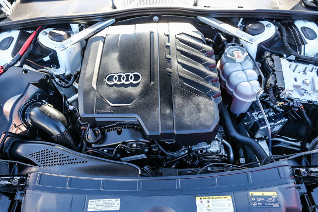 Used 2024 Audi A5 2.0T Premium Plus AWD/4WD image 12