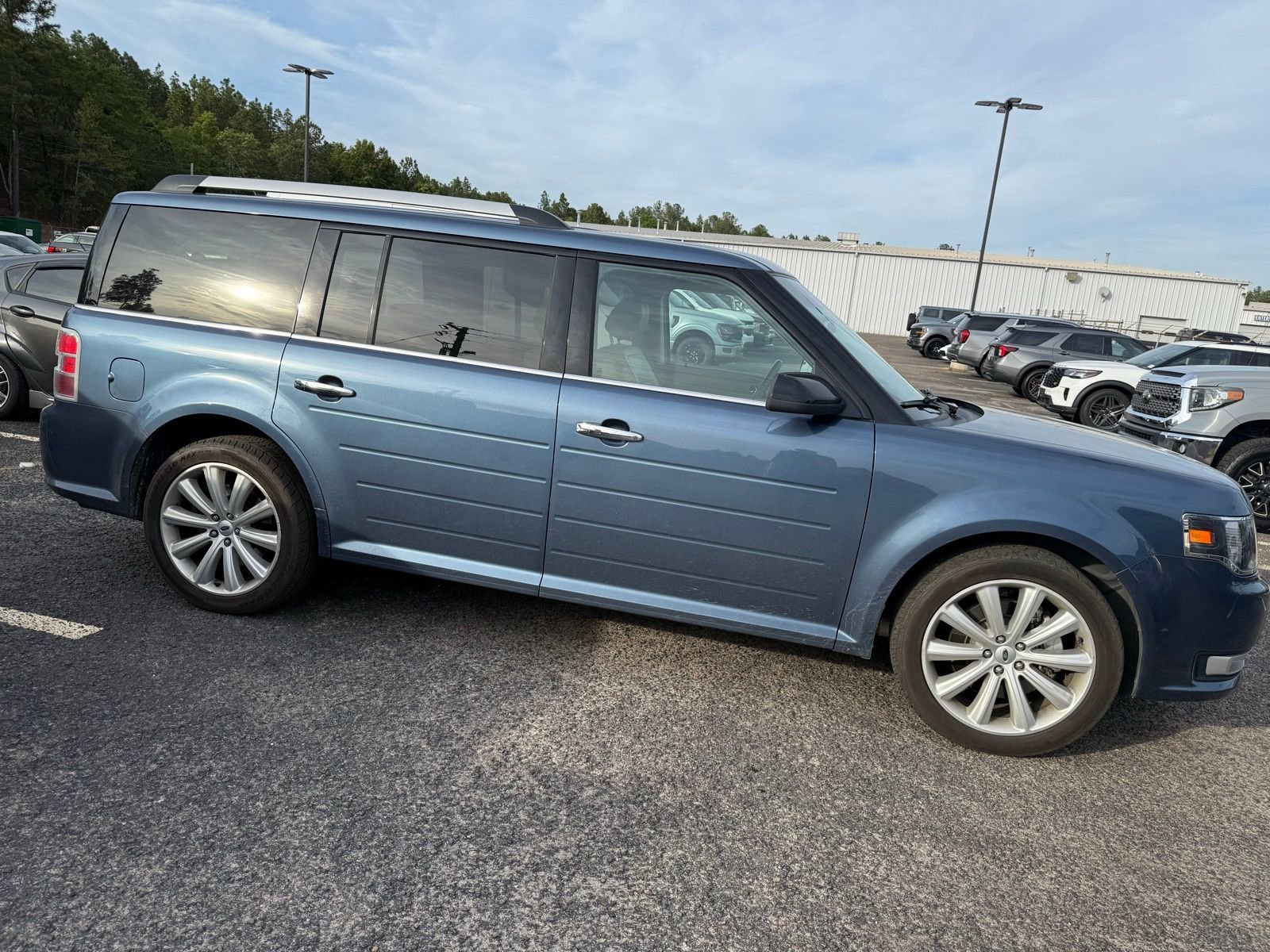 Certified 2018 Ford Flex SEL w/ Equipment Group 202A image 8