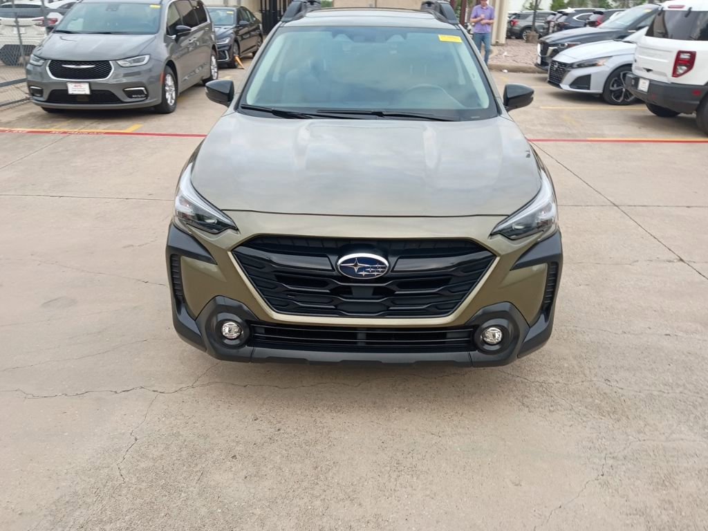 Used 2025 Subaru Outback Onyx Edition image 5