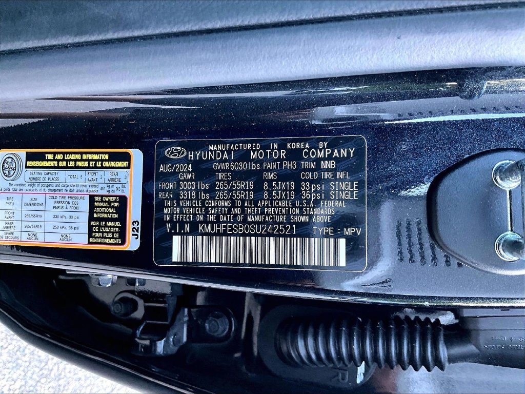 Used 2025 Genesis GV80 2.5T Standard AWD/4WD image 9