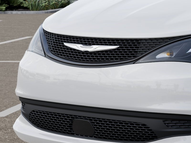 New 2027 Chrysler Pacifica LX FWD image 12