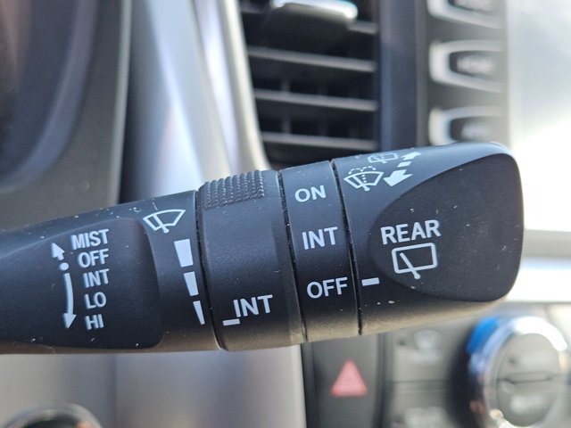 Used 2019 Toyota Highlander XLE AWD/4WD image 8