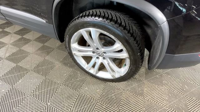 Used 2016 Volkswagen Tiguan SEL FWD image 15