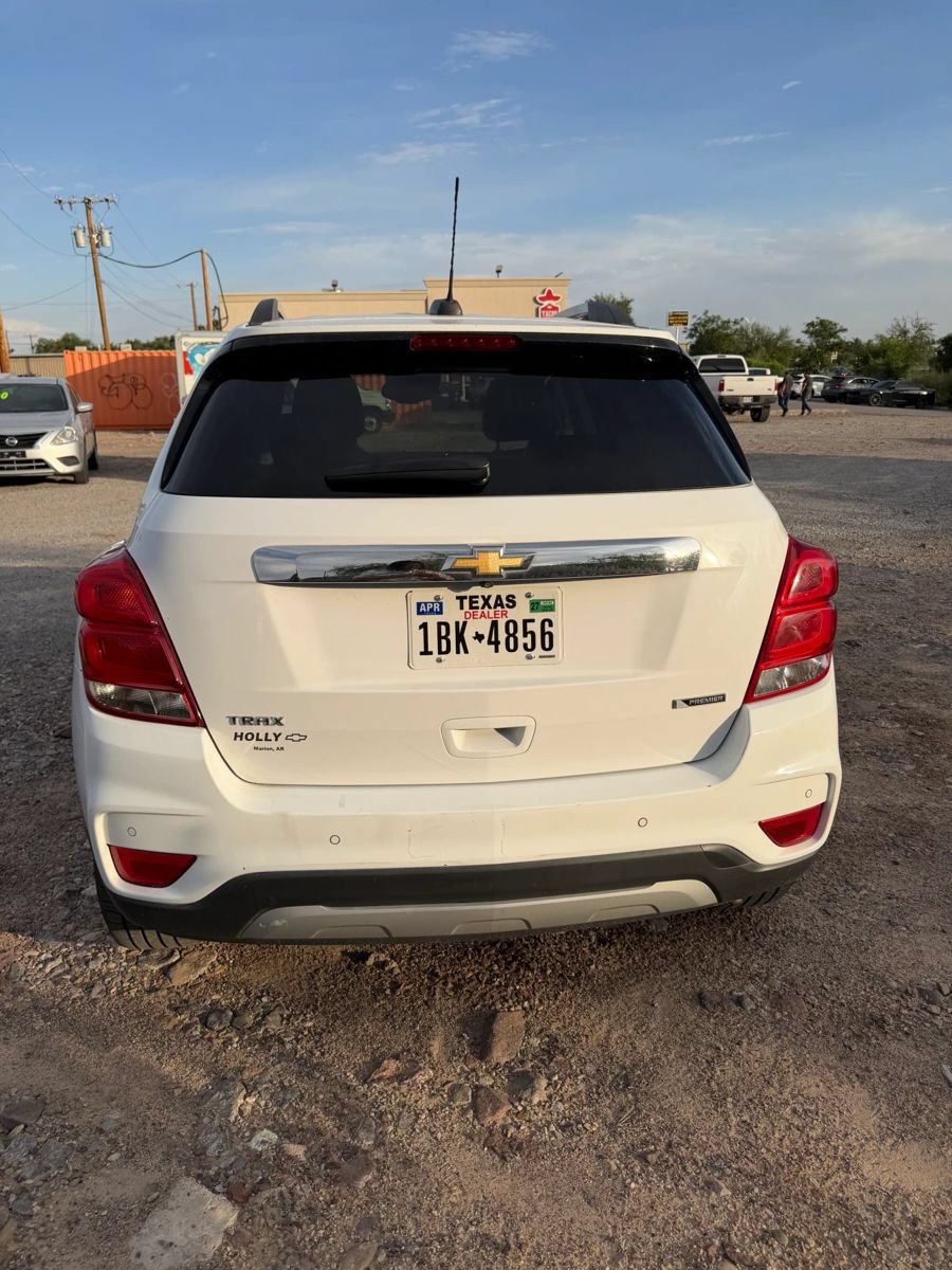 Used 2018 Chevrolet Trax Premier FWD image 4