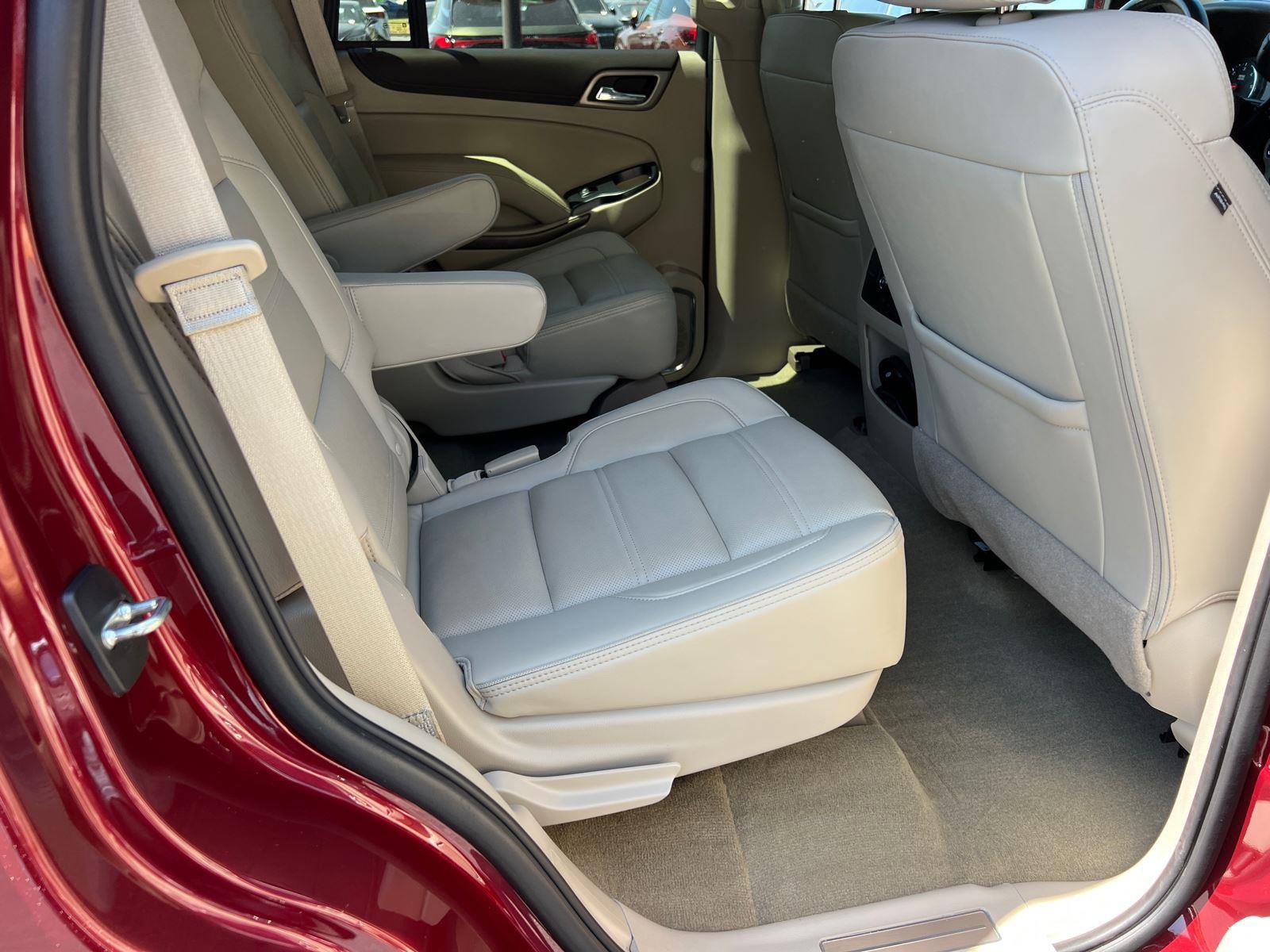 Used 2019 GMC Yukon Denali w/ Denali Ultimate Package RWD image 16