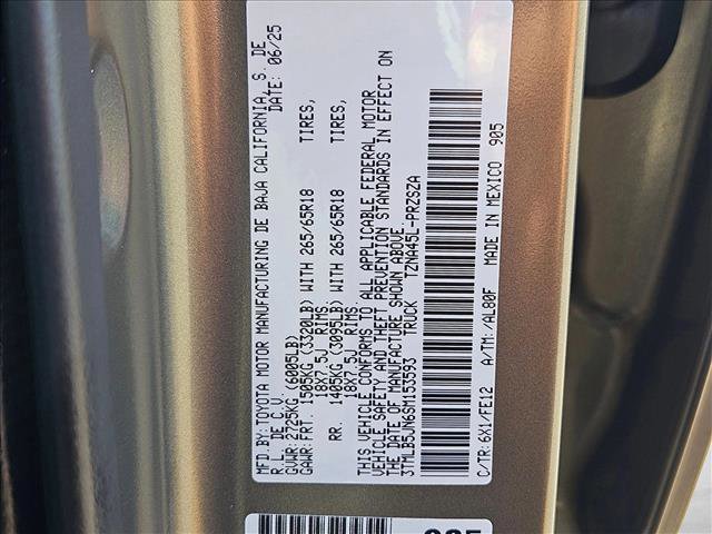 Used 2025 Toyota Tacoma TRD Sport image 22