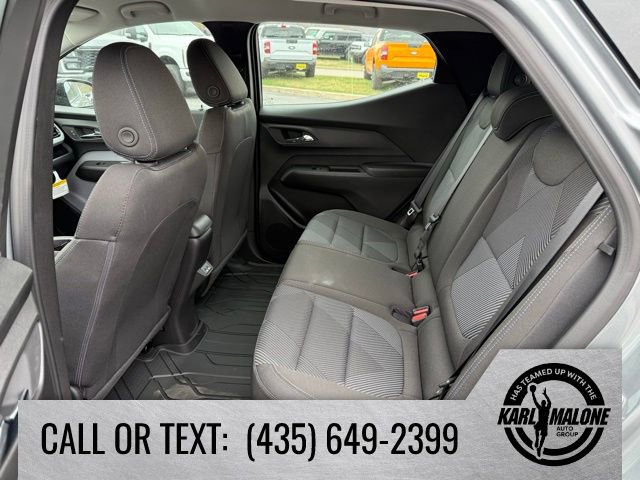 New 2027 Chevrolet Bolt LT w/ Comfort Package image 24