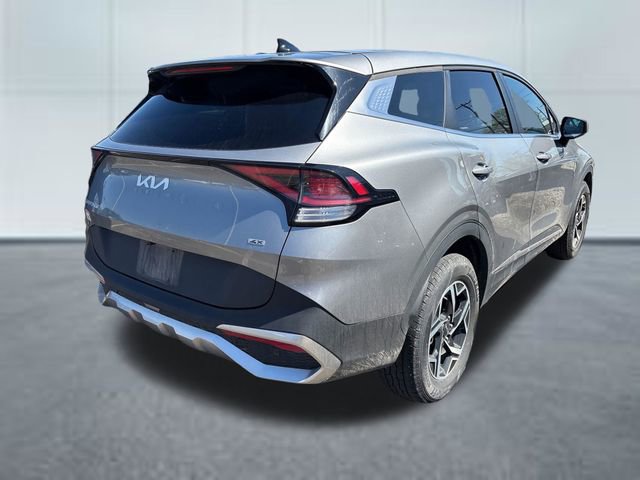 Used 2023 Kia Sportage LX image 4