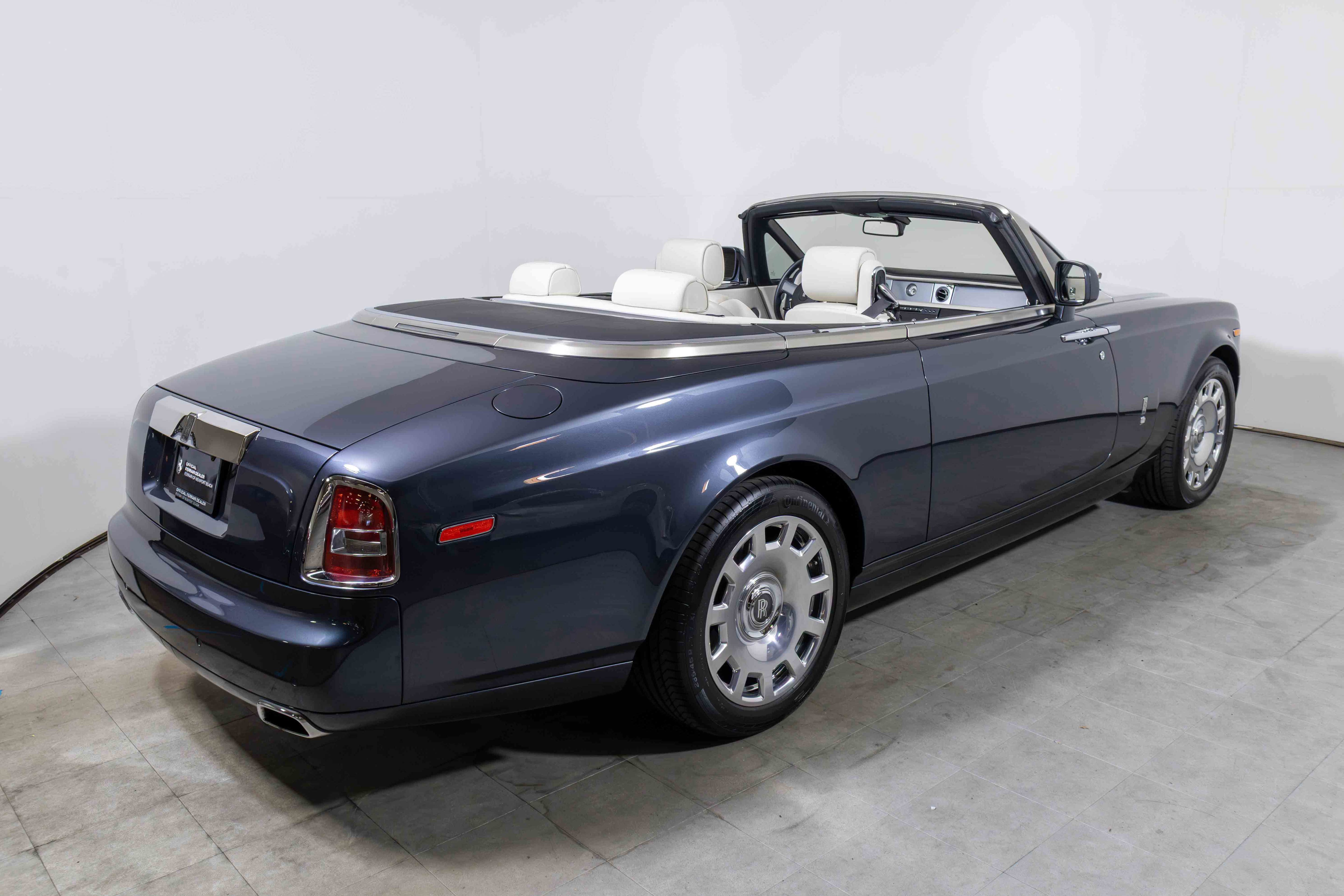 Used 2013 Rolls-Royce Phantom Drophead Coupe image 8