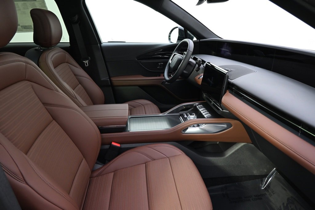 New 2026 Lincoln Nautilus Reserve image 16