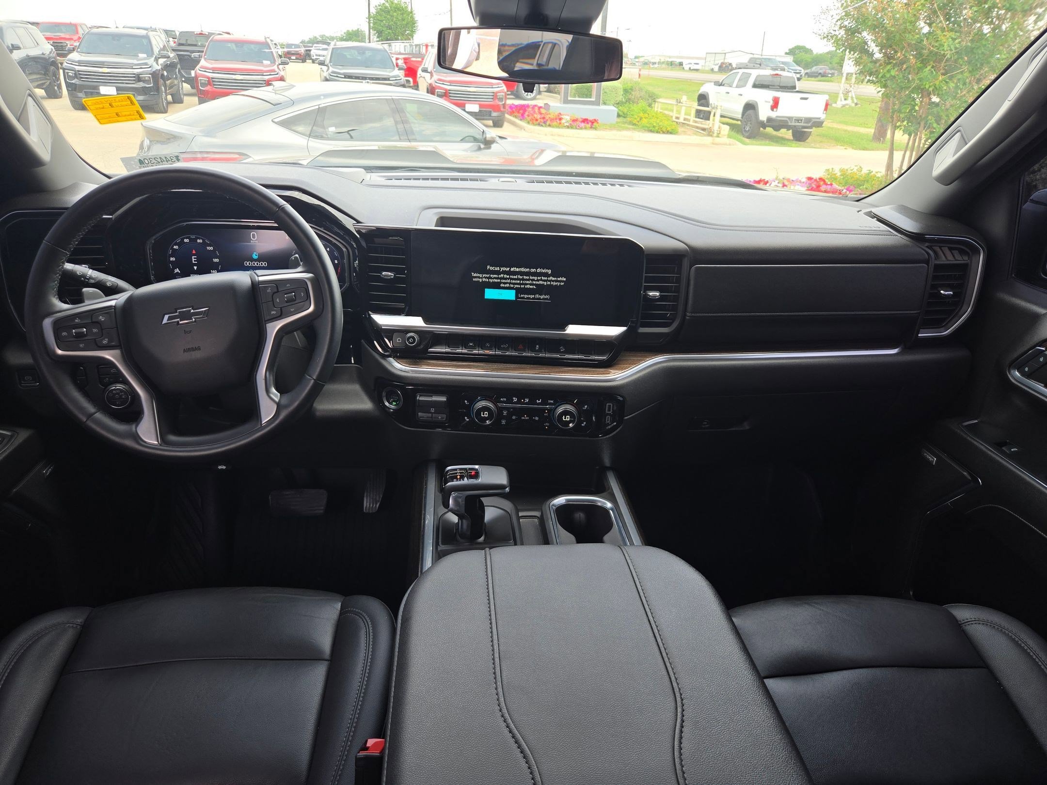 Certified 2024 Chevrolet Silverado 1500 LT Trail Boss w/ Convenience Package II AWD/4WD image 15
