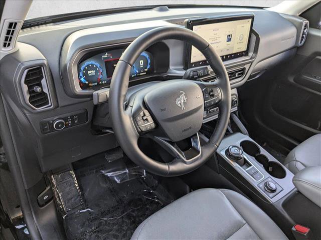 Used 2025 Ford Bronco Sport Badlands image 10
