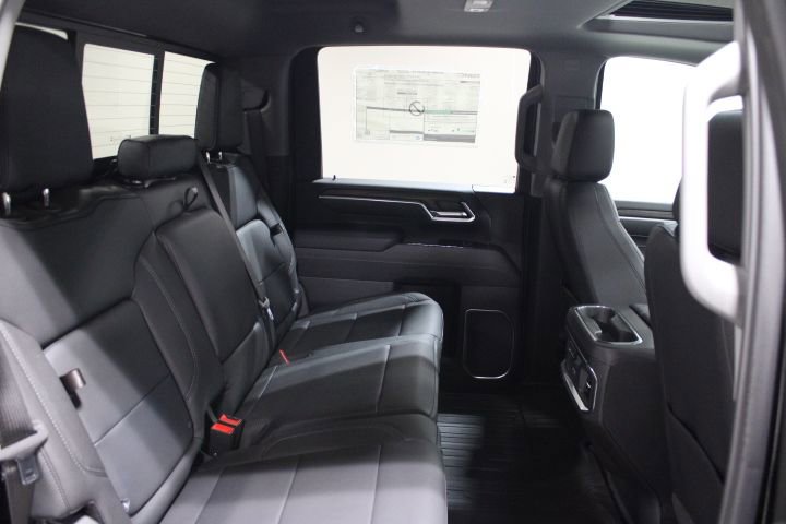 New 2026 GMC Sierra 2500 SLT w/ SLT Premium Package AWD/4WD image 31
