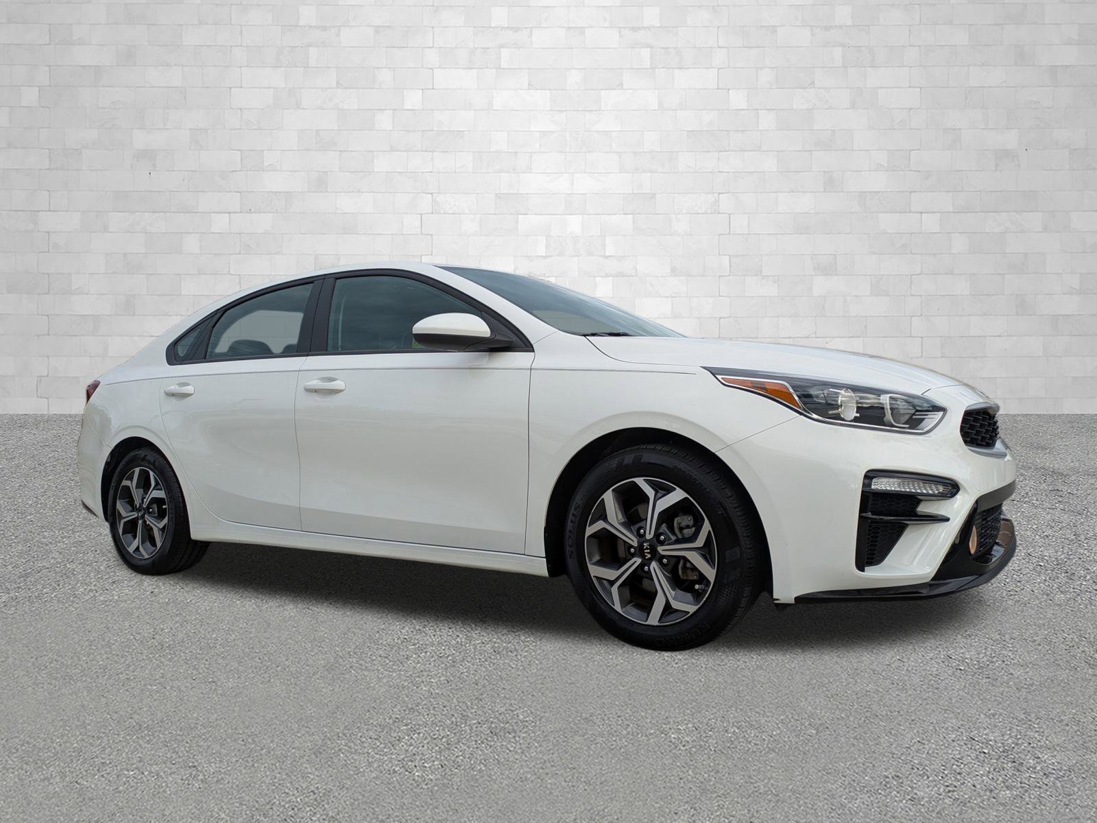 Used 2021 Kia Forte LXS image 1