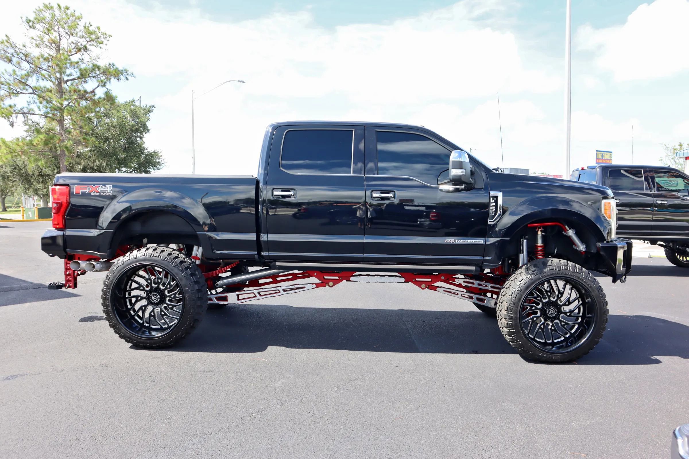 Used 2018 Ford F250 King Ranch w/ King Ranch Ultimate Package image 8