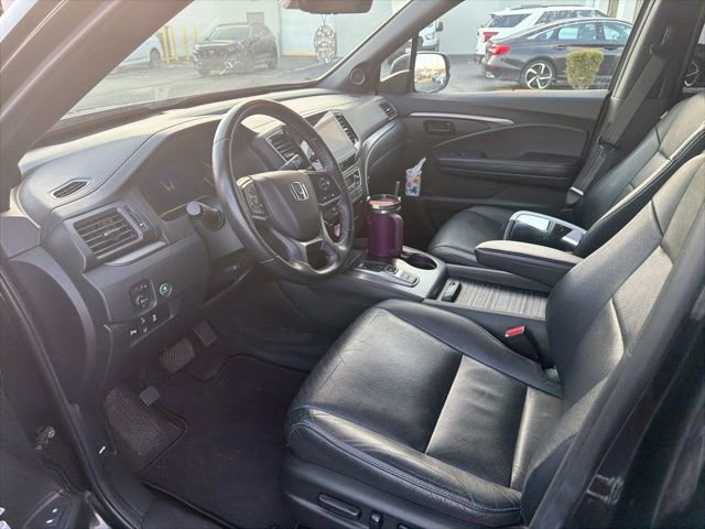 Used 2023 Honda Passport EX-L image 2