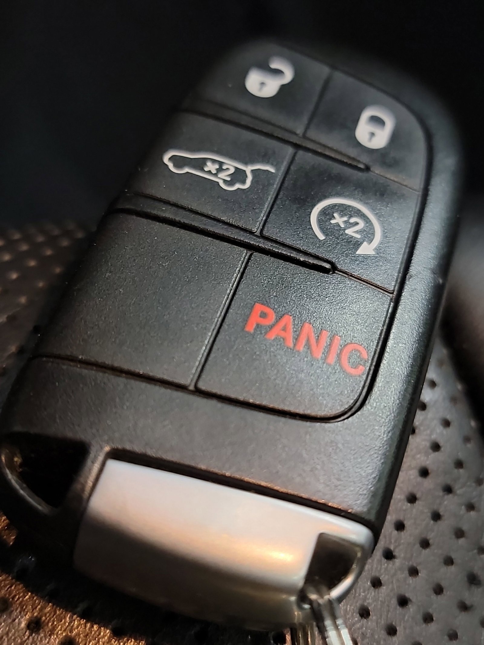 Used 2021 Jeep Grand Cherokee Overland image 32