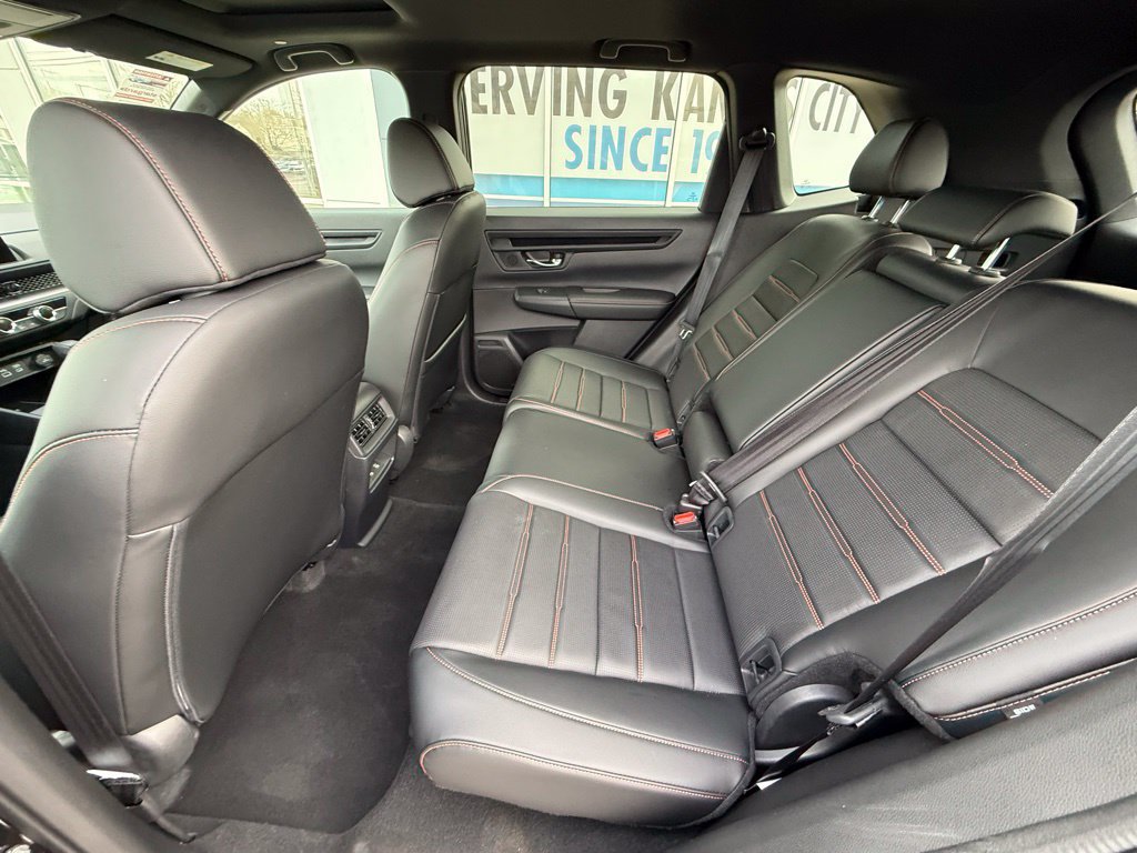 Used 2025 Honda CR-V Sport-L image 9