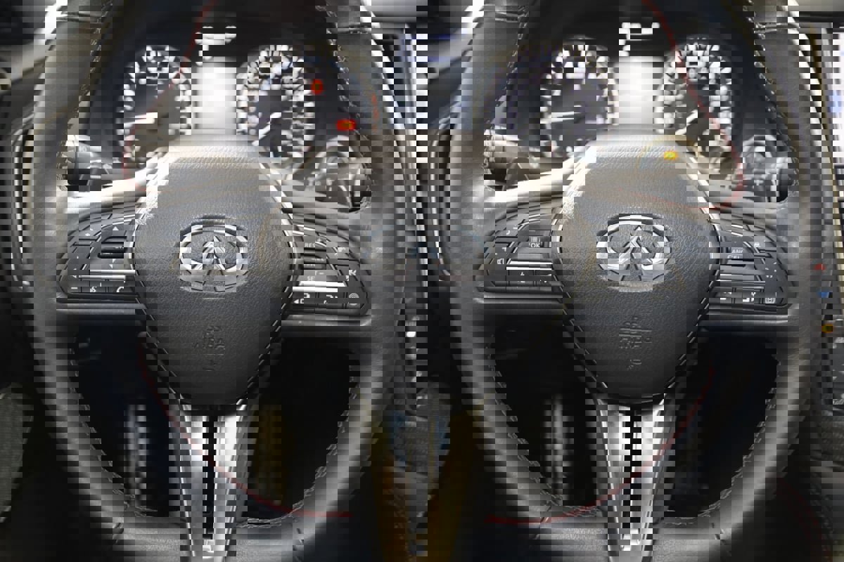 Used 2024 INFINITI Q50 Red Sport 400 image 40