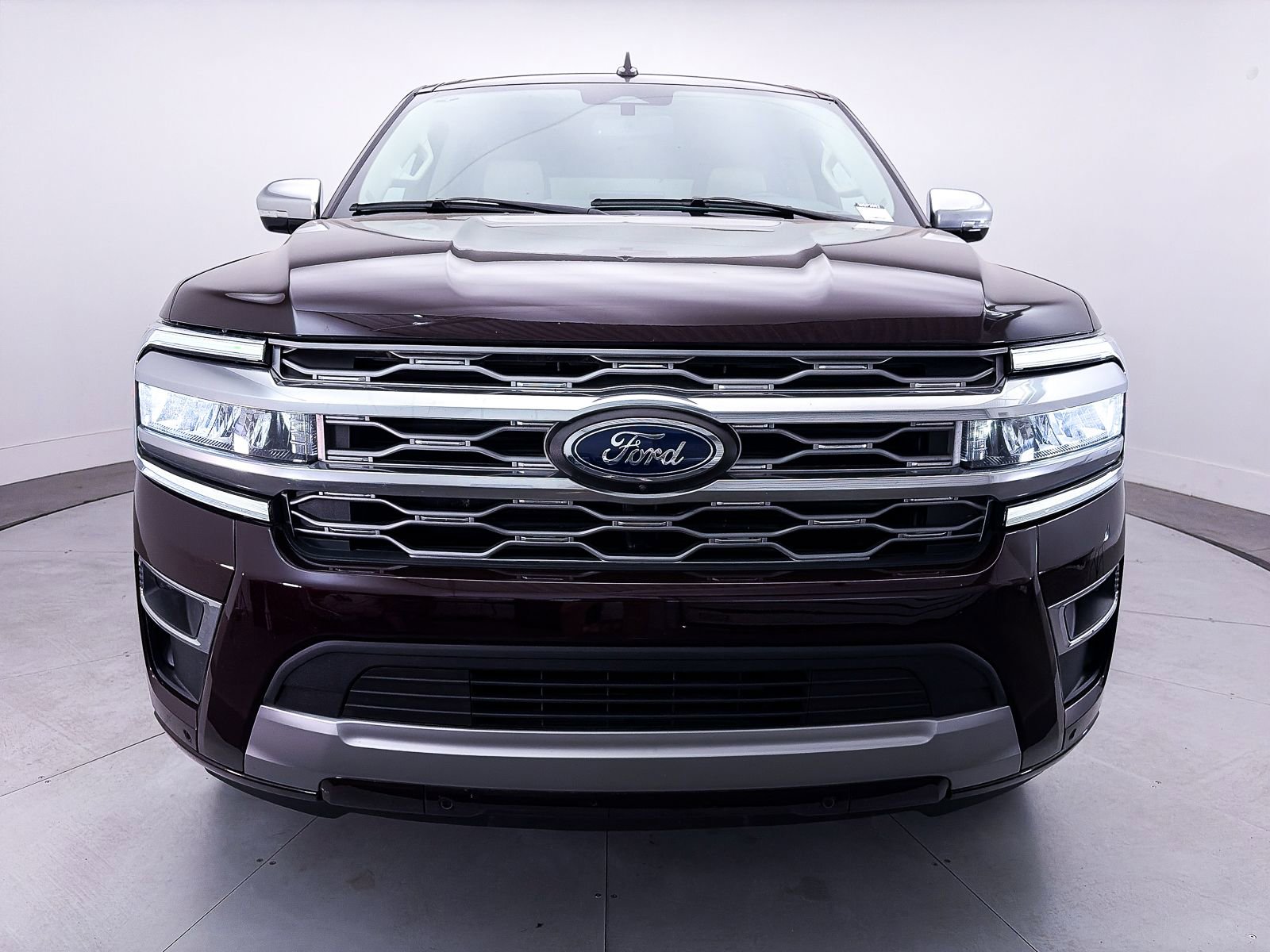 Used 2024 Ford Expedition Platinum AWD/4WD image 13