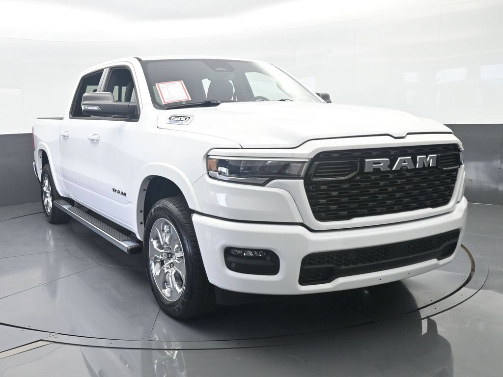 Used 2025 RAM 1500 Big Horn AWD/4WD image 9