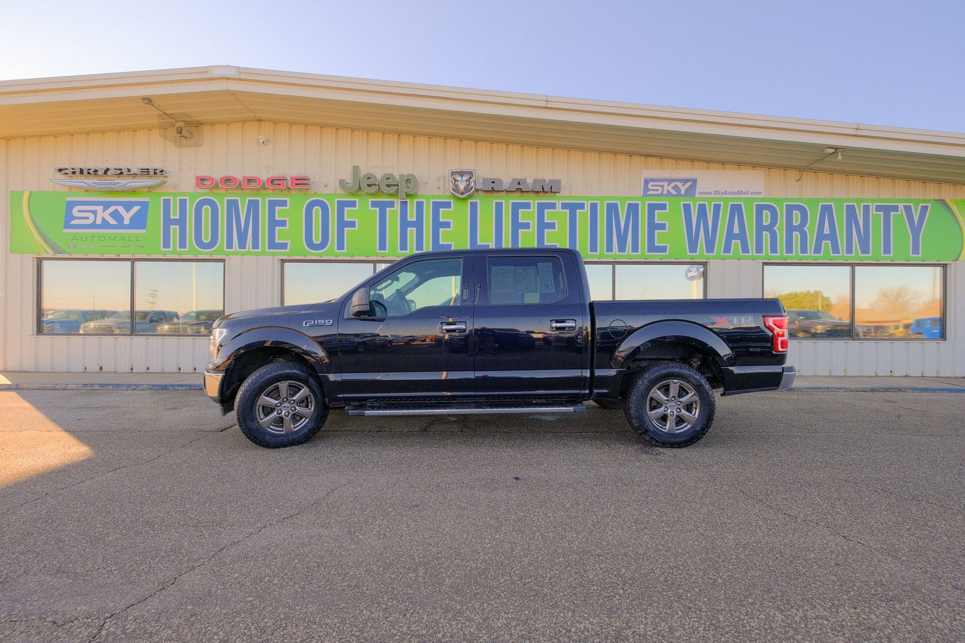 Used 2020 Ford F150 XLT w/ XTR Package image 3