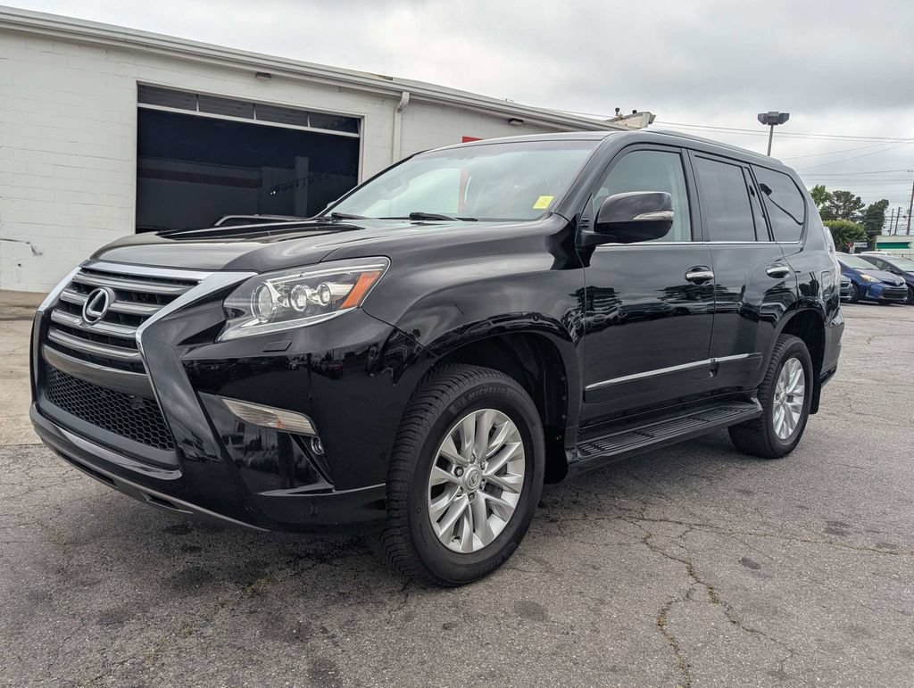 Used 2018 Lexus GX 460 Premium w/ Premium Package AWD/4WD image 9