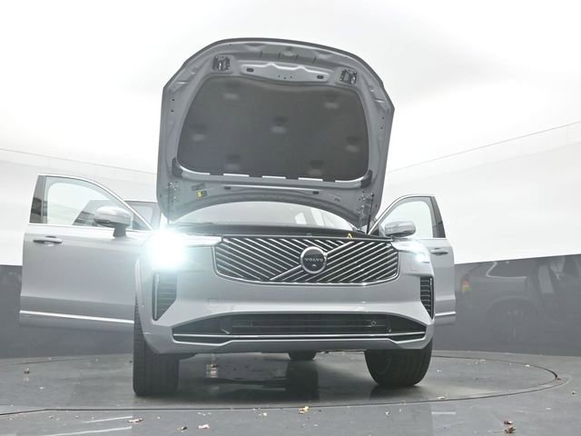 New 2026 Volvo XC90 B6 Plus w/ Protection Package Premier image 56