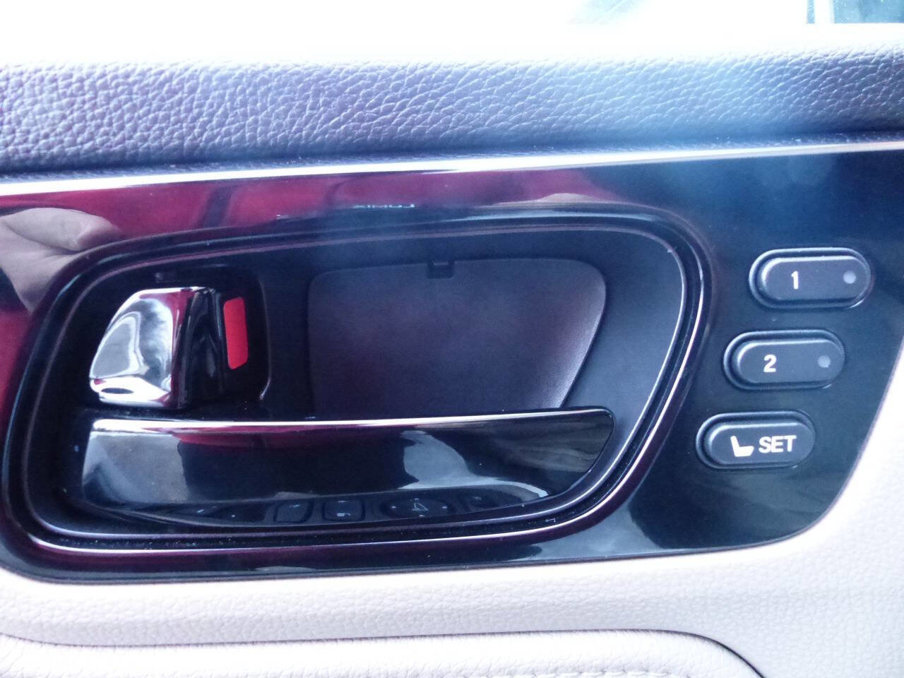 Used 2024 Honda Odyssey Touring image 19