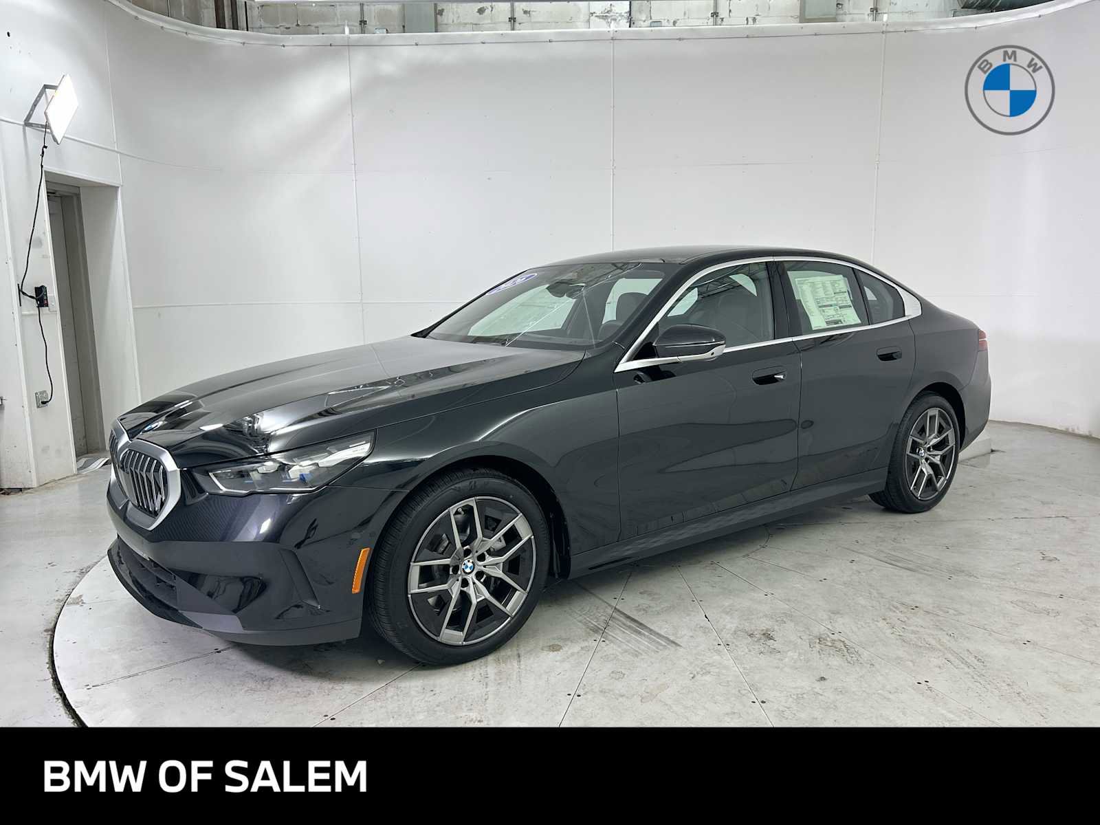 New 2026 BMW 540i xDrive w/ Executive Package
