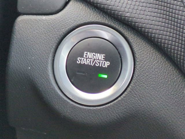 Used 2023 Chevrolet Equinox RS image 33