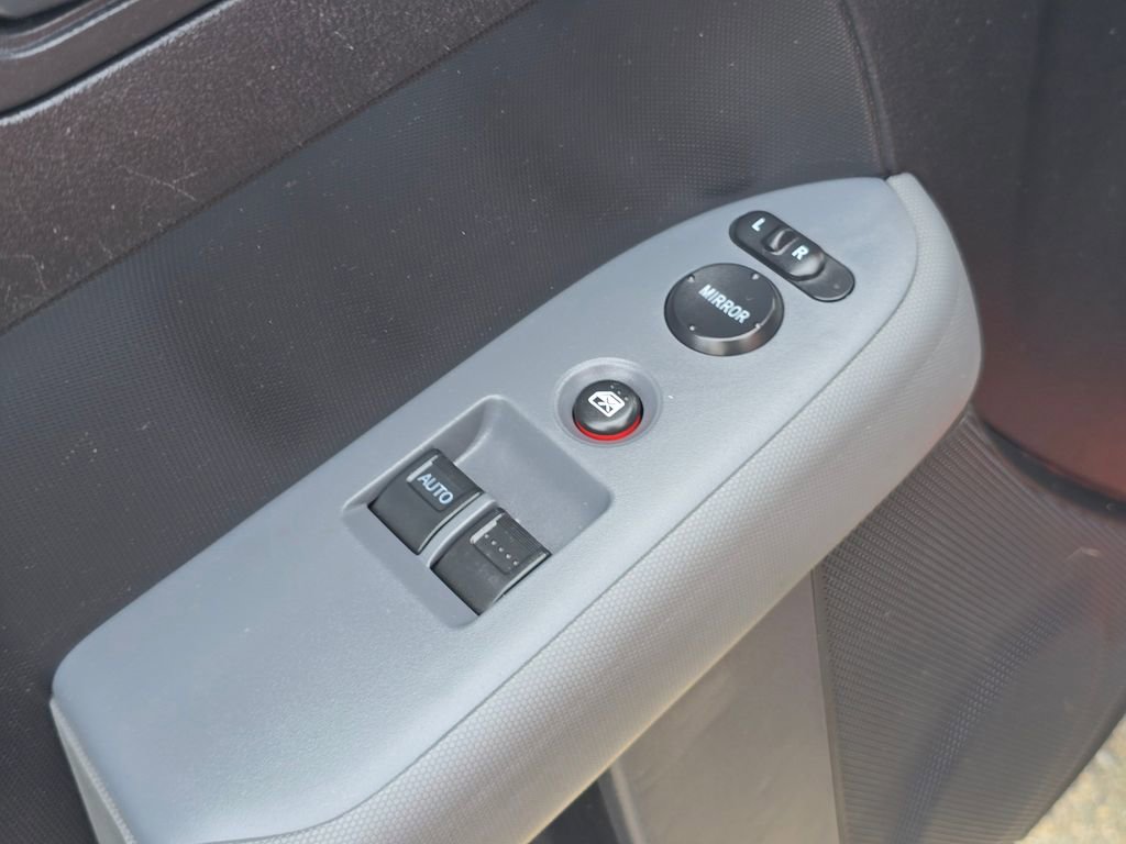 Used 2005 Honda Element EX image 22
