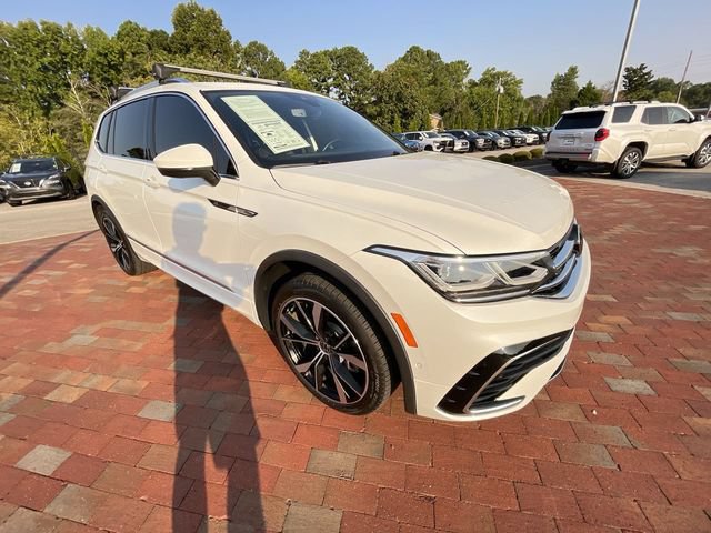 Used 2022 Volkswagen Tiguan SEL R-Line AWD/4WD image 38