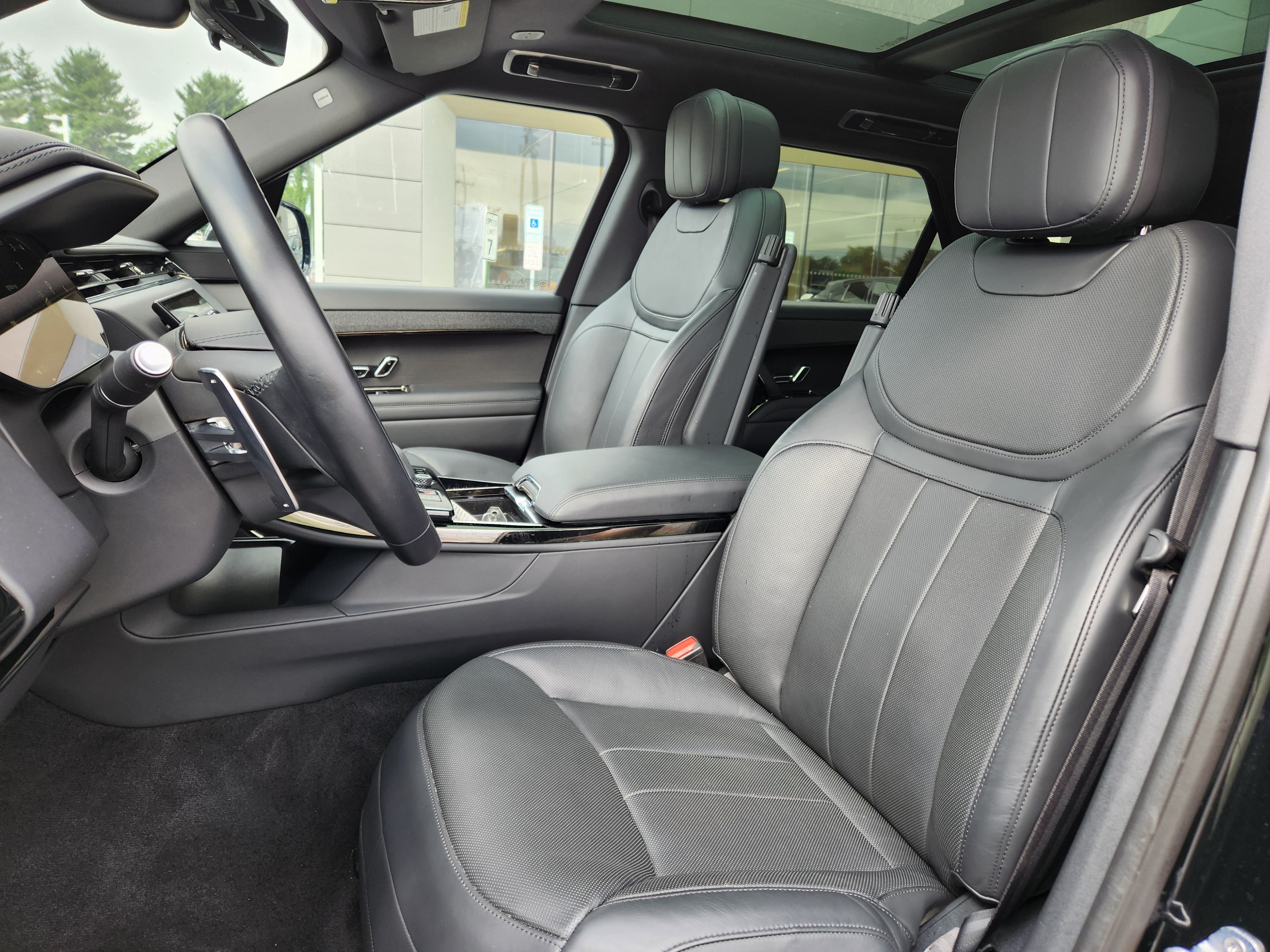 Certified 2023 Land Rover Range Rover Sport SE Dynamic AWD/4WD image 10