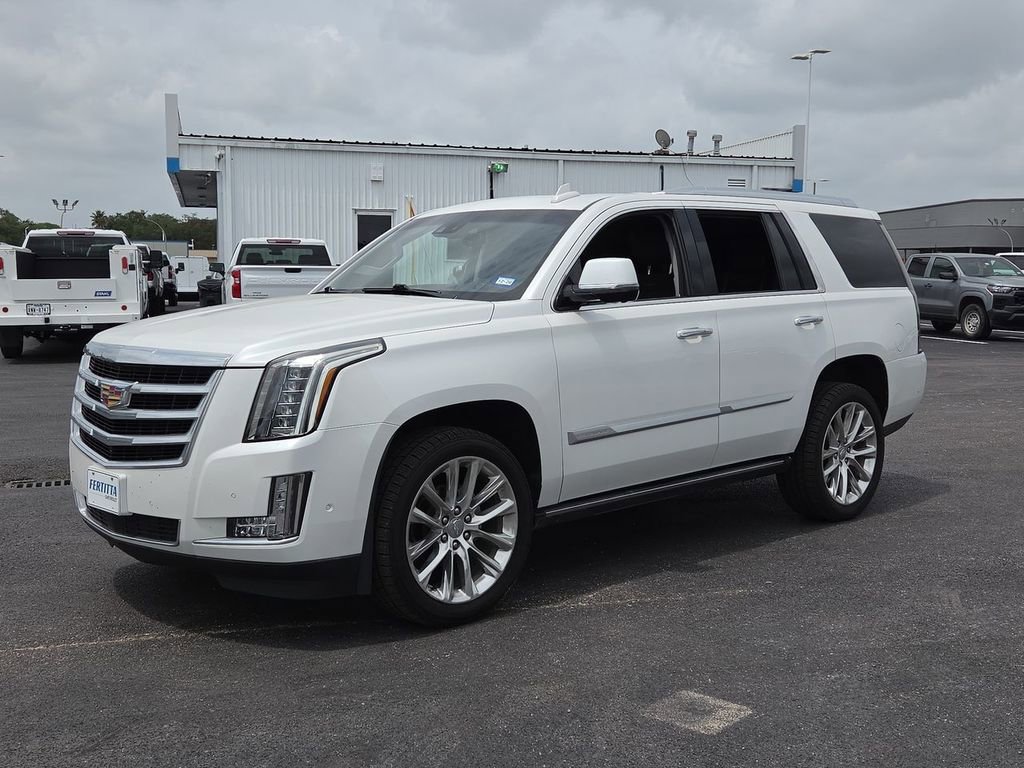 Used 2018 Cadillac Escalade Premium Luxury RWD image 13