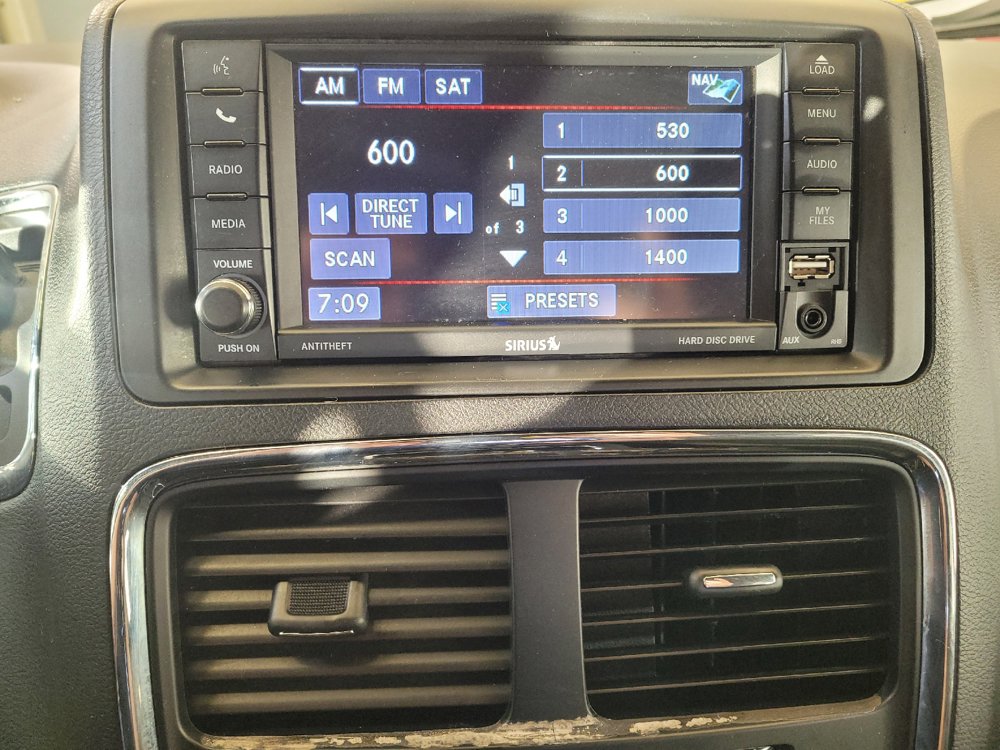 Used 2016 Dodge Grand Caravan R/T w/ Safety Sphere Group FWD image 25