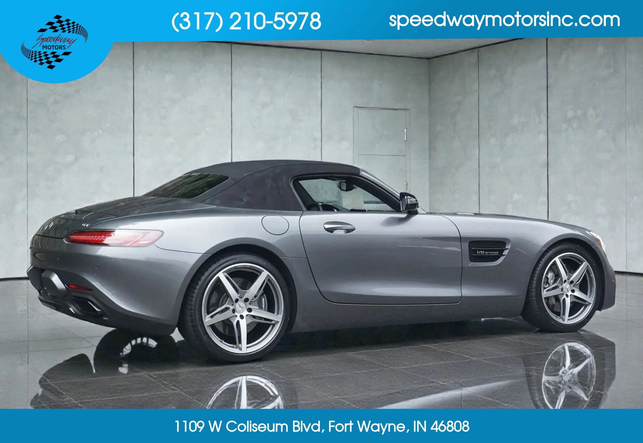 Used 2018 Mercedes-Benz AMG GT Roadster image 11