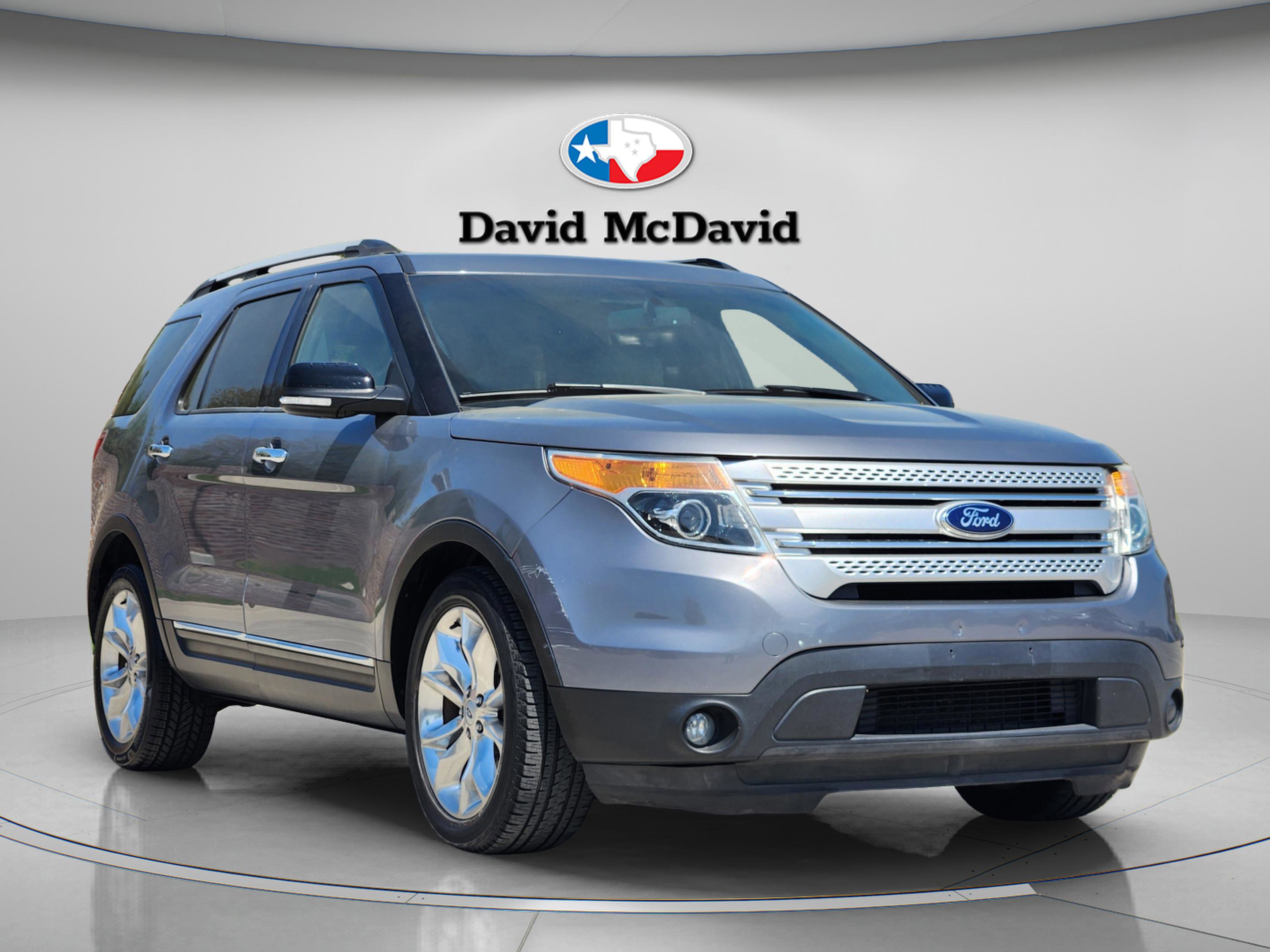 Used 2014 Ford Explorer XLT w/ Equipment Group 202A image 7