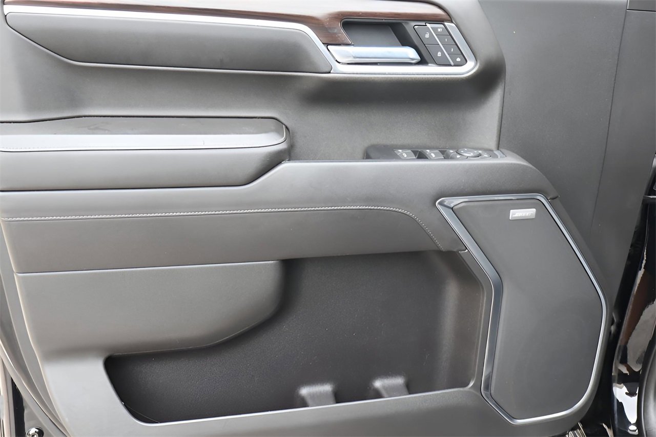 Used 2022 GMC Sierra 1500 SLT w/ SLT Premium Plus Package image 10