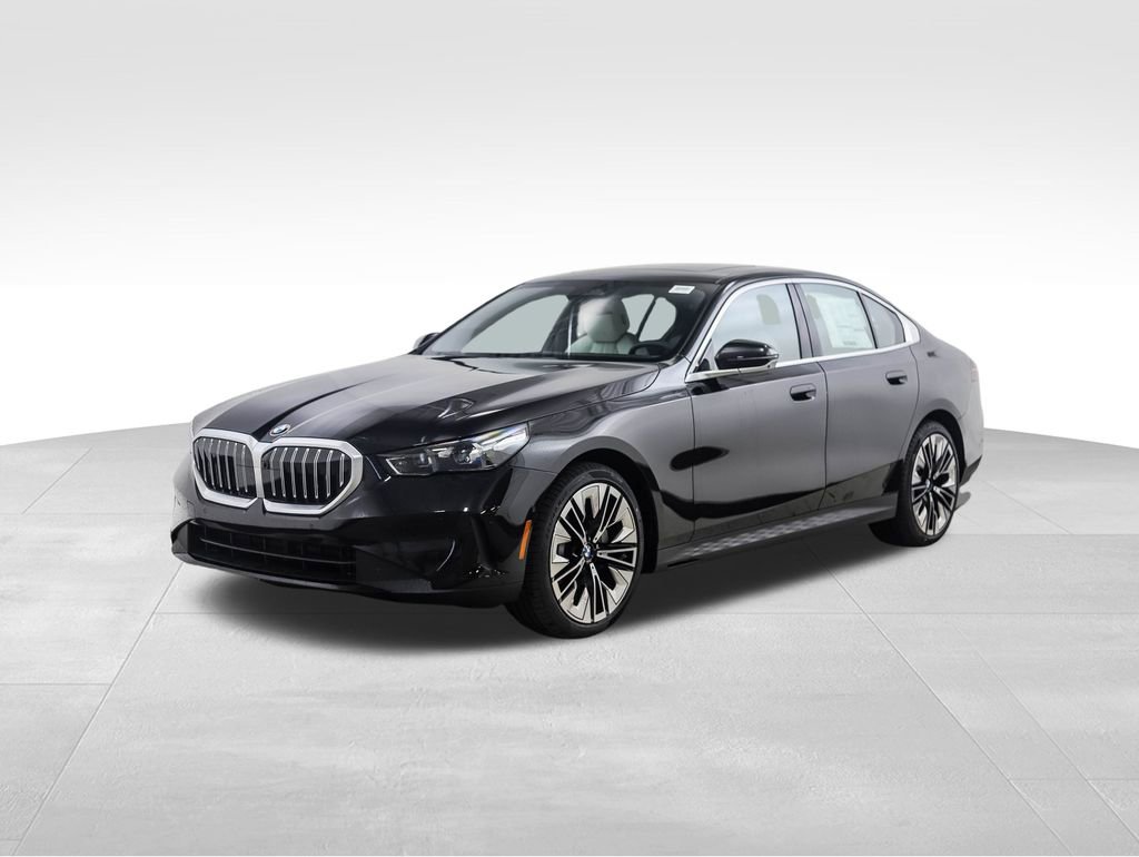 New 2026 BMW 530i xDrive w/ Premium Package
