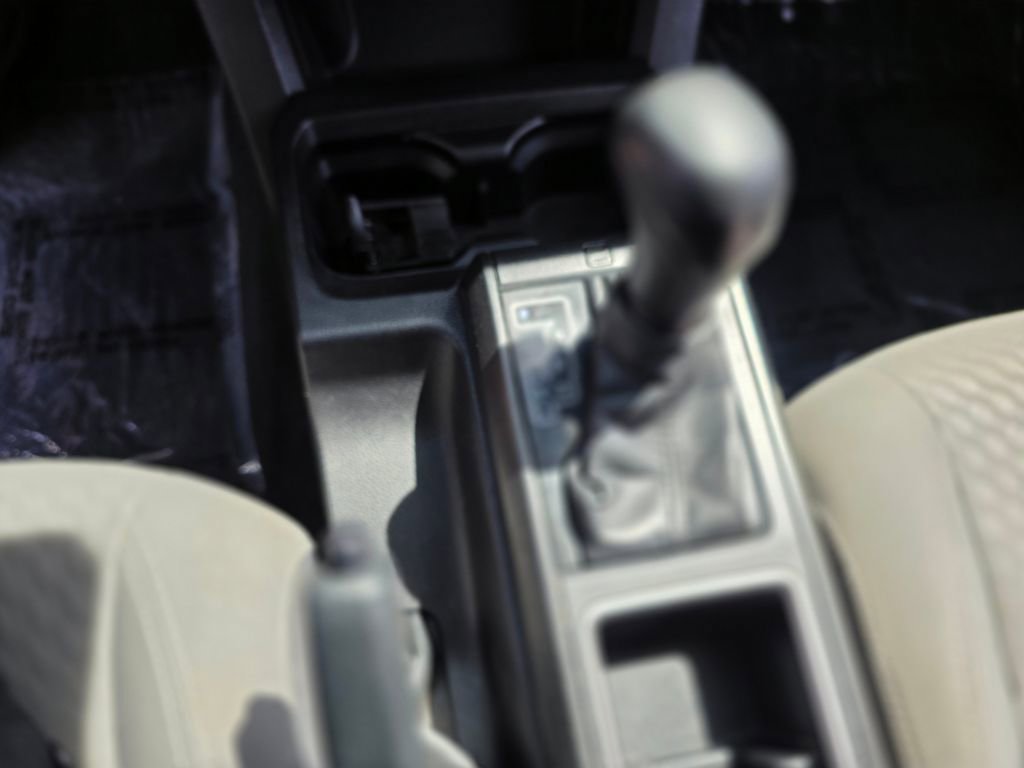 Used 2022 Toyota Tacoma SR image 31