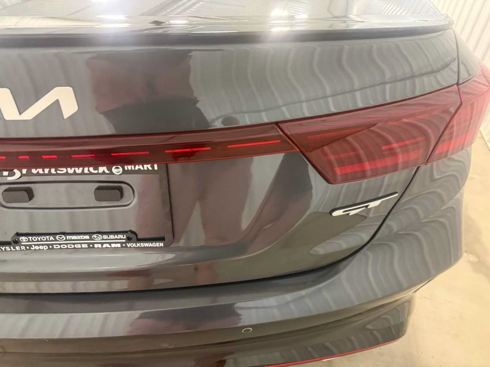 Used 2023 Kia Forte GT w/ GT2 Package FWD image 18