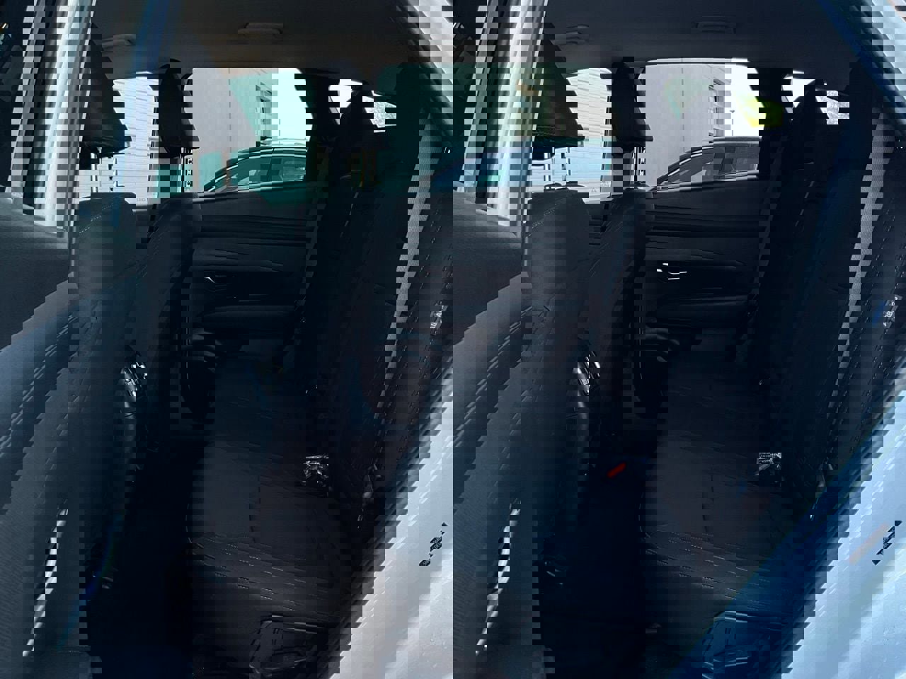 Used 2025 Hyundai Tucson SEL image 12