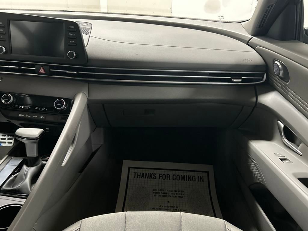 New 2025 Hyundai Elantra Sport image 20