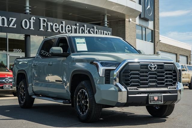 Used 2026 Toyota Tundra SR5 w/ TRD Off-Road Package AWD/4WD image 1