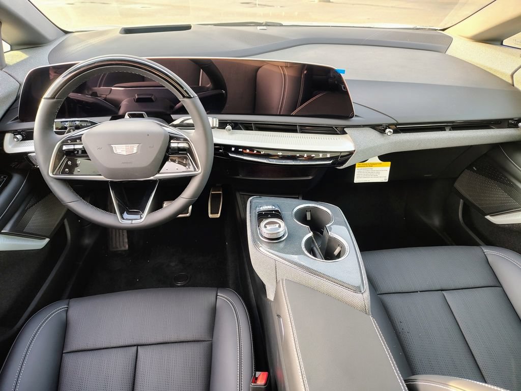 New 2027 Cadillac Optiq Premium Luxury AWD/4WD image 40