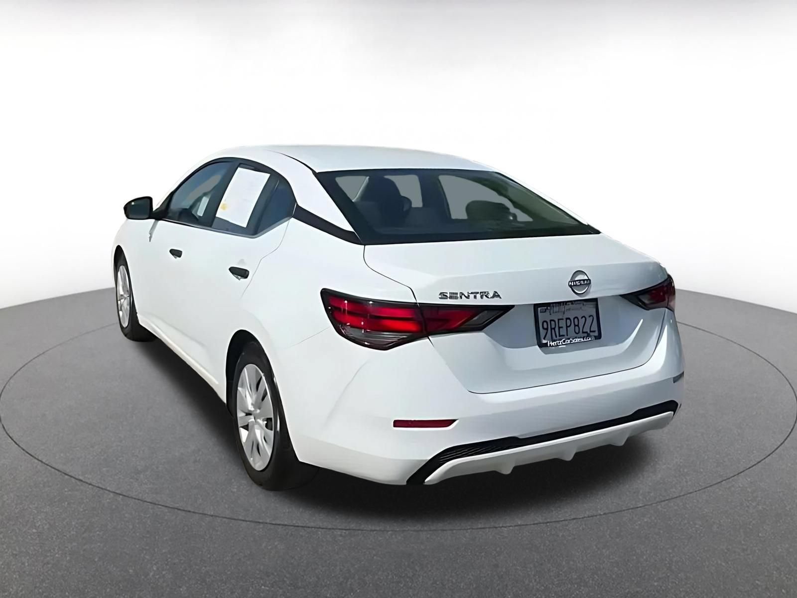 Used 2025 Nissan Sentra S FWD image 11