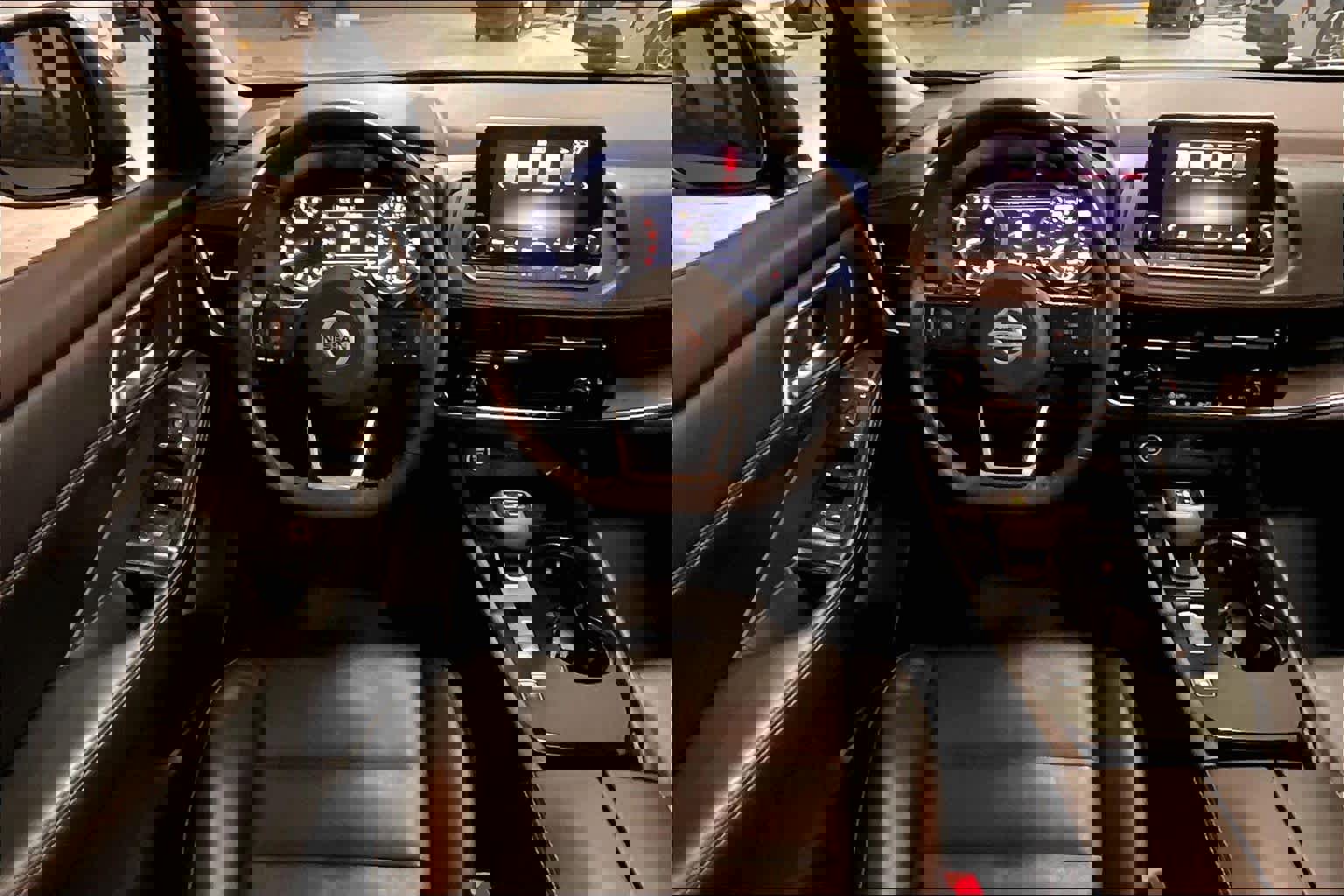 Used 2021 Nissan Rogue SV w/ Premium Package image 6