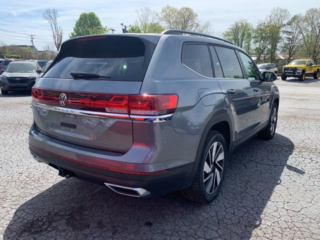 Used 2025 Volkswagen Atlas SE FWD image 8
